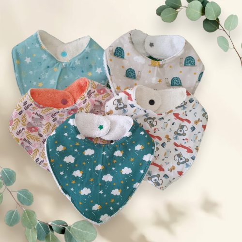 Bavoirs Lot de 5 bavoirs 20€